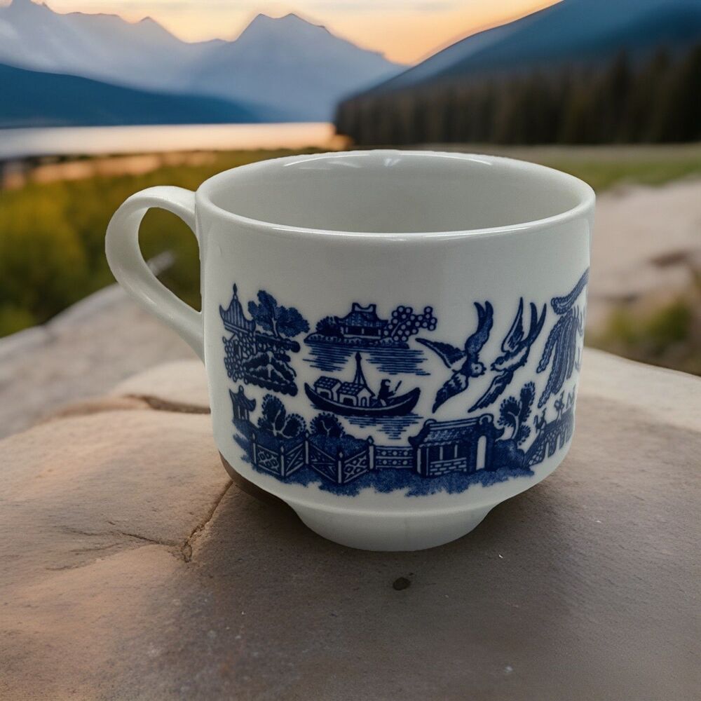 1980’s Vintage Churchill Made In England Coffee Cup/mug